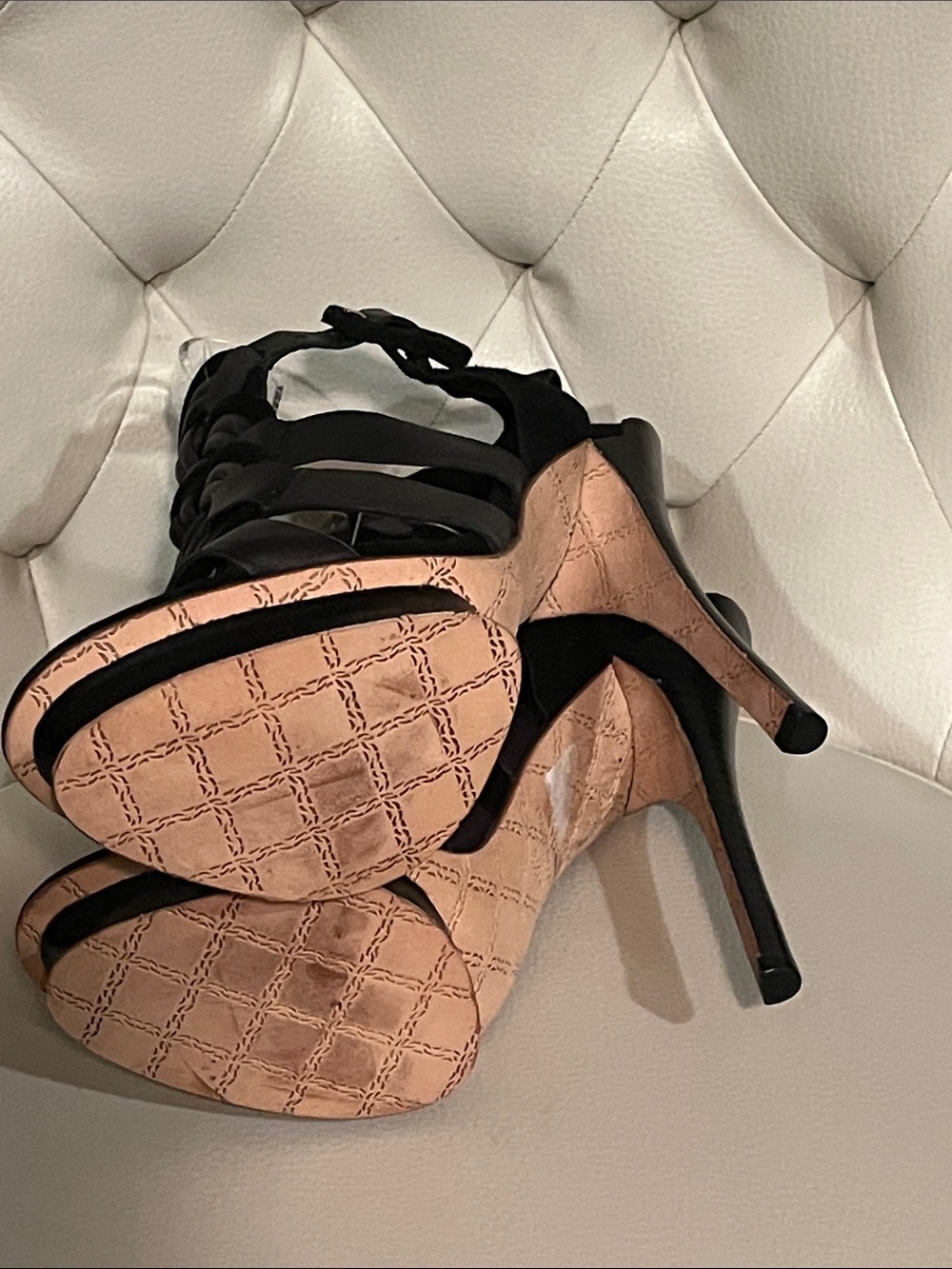 L.A.M.B. Black Leather Suede Strappy Heel Sandals Eye Catching Luxury Runway 8.5 - Picture 8 of 11